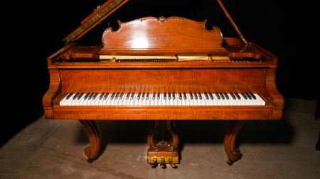 Steinway and sons model S Louis XV one style (5’2)